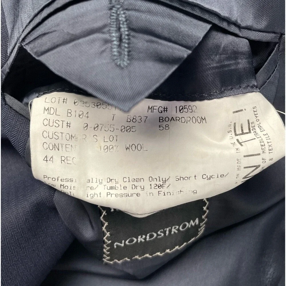Hickey Freeman Loro Piana Tasmanian‎ Super 120's Blazer in Navy Size 44R
